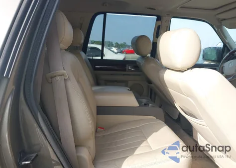 2004 Lincoln Navigator из США, поврежденный, VIN 5LMFU27R74LJ25279